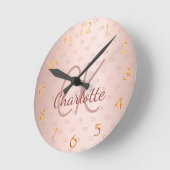 Rose gold Monogramm Initialen Namenskript elegant Runde Wanduhr (Winkel)