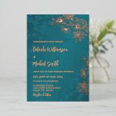 Rose Gold Peacock Green Floral Wedding Folieneinladung (Stehend vorne)