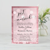 Rose Gold Pink Glitzer Bokeh Wir Got Verheiratet Einladung (Stehend Vorderseite)