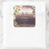 Rose Gold Product Label Creme Blume und Monogramm Quadratischer Aufkleber (Tasche)
