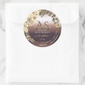 Rose Gold Product Label Creme Blume und Monogramm Runder Aufkleber (Tasche)