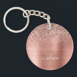 Rose Gold Rosa Glitzer gebürstetes Metal Monogramm Schlüsselanhänger<br><div class="desc">Rose Gold - Rosa schwarze Imitate Foil Metallic Sparkle Glitzer gebürstete Metal Monogram Name Schlüsselanhänger. Das macht den perfekten 16 Geburtstag,  Hochzeit,  Brautparty,  Jubiläum,  Babydusche oder Junggeselinnen-Abschied Geschenk für jemanden,  der Lieben glamourösen Luxus und schicke Stile.</div>