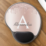 Rose Gold - Rosa Rosa Glitzer Metal Monogramm Name Gel Mousepad<br><div class="desc">Rose Gold - Schwarz rosa Imitate Foil Metallic Sparkle Glitzer gebürstete Metal Monogram Name und Initial Mousepad (Mouse Pad). Das macht den perfekten 16 Geburtstag,  Hochzeit,  Brautparty,  Jubiläum,  Babydusche oder Junggeselinnen-Abschied Geschenk für jemanden,  der Lieben glamourösen Luxus und schicke Stile.</div>