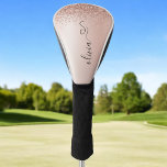Rose Gold - Rosa Rosa Glitzer Metal Monogramm Name Golf Headcover<br><div class="desc">Rose Gold - Rosa schwarze Imitate Foil Metallic Sparkle Glitzer gebürstete Metal Monogram Name Golf Driver Cover mit kursivem Herzen. Das macht den perfekten 16 Geburtstag,  Hochzeit,  Brautparty,  Jubiläum,  Babydusche oder Junggeselinnen-Abschied Geschenk für jemanden,  der Lieben glamourösen Luxus und schicke Stile.</div>