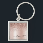 Rose Gold - Rosa Rosa Glitzer Metal Monogramm Name Schlüsselanhänger<br><div class="desc">Rose Gold - Pinselpinke Imitate Foil Metallic Sparkle Glitzer gebürstete Metal Monogram Name Keychains (Key Chain) mit handgeschriebenem Herz. Das macht den perfekten 16 Geburtstag,  Hochzeit,  Brautparty,  Jubiläum,  Babydusche oder Junggeselinnen-Abschied Geschenk für jemanden,  der Lieben glamourösen Luxus und schicke Stile.</div>