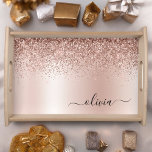 Rose Gold - Rosa Rosa Glitzer Metal Monogramm Name Serviertablett<br><div class="desc">Rose Gold - Rosa schwarze Imitate Folie Metallsparkle Glitzer gebürstetes Monogramm Name Place Serviertablett. Dies macht den perfekten Abschluss,  Geburtstag,  Hochzeit,  Brautparty,  Jubiläum,  Babydusche oder Junggeselinnen-Abschied Geschenk für jemanden,  die Lieben glamourösen Luxus und schicke Stile.</div>