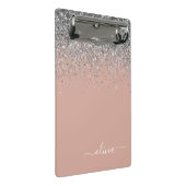 Rose Gold Rosa Rosa Silberne Glitzer Monogram Girl Mini Klemmbrett (Schrägansicht)