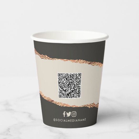 Rose Gold Schwarz Moderne Girly Preis QR-Code Pappbecher (Rückseite)
