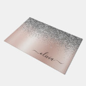 Rose Gold - Schwarz Rosa Silber Glitzer Monogramm Fußmatte (Schrägansicht)