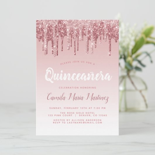 Rose Gold Sparkle Glitzer Quinceanera Feier Einladung (Stehend Vorderseite)