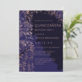 Rose Gold Spritzer Brushstroke Quinceañera Einladung (Stehend Vorderseite)