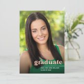 Rose Gold Typografy Foto Graduation Party Einladung (Stehend Vorderseite)