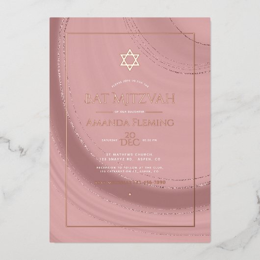 Rose Gold und Blush Imitate Agate Bat Mitzvah Foto Folieneinladung (Vorderseite)