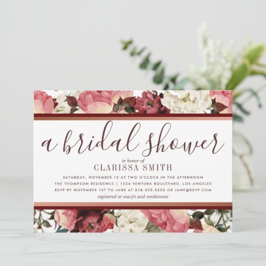 Rose Gold und Burgund Blume Brautparty Einladung (Stehend Vorderseite)