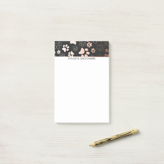 Rose Gold und Kohle Paw Druckmuster Post-it Klebezettel (Auf Schreibtisch)