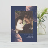 Rose Gold und Navy Blue Save the Date Foto (Stehend Vorderseite)
