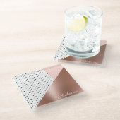 Rose Gold und Punkte Glasuntersetzer (Schrägansicht)