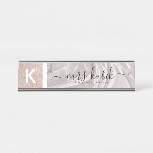 Rose Gold und Satin Personalisierter Schreibtisch  Schreibtischnamensplakette (Vorderseite )