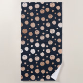 Rose-Gold- und Schwarzpunktmuster Strandtuch (Vorderseite)