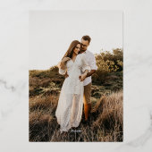 Rose Gold und White Monogram Custom Foto Wedding Folieneinladung (Rückseite)