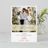 Rose Gold Wedding Just Married Hand Letter Folieneinladung (Stehend vorne)