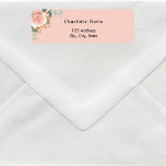 Rose Goldblumengrün Pfirsichfarben Rücksendeadress<br><div class="desc">Ein pfirsichfarbener Hintergrund. Die Einrichtung besteht aus einer Rose mit Gold und Rosa Rosa,  Blumen- und Eukalyptusgrün und Imitaten mit goldenem Blattwerk. Personalisieren Sie Ihren Namen und Ihre Adresse und fügen Sie diese hinzu. Schwarze Buchstaben.</div>