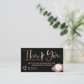 Rose goldfarbene Bürste Schriftart Schwarzer Chic Visitenkarte (Stehend Vorderseite)