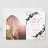 Rose Goldrahmen grünes Konfetti Foto Sweet 16 Einladung (Vorderseite)