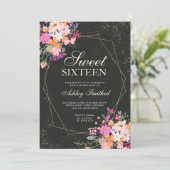Rose Goldrahmen Rosa Blumenfarbe Sweet 16 Einladung (Stehend Vorderseite)