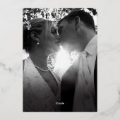 Rose Goldschmetterlinge auf dunkelblauer Hochzeit Folieneinladung (Rückseite)