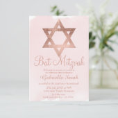 Rose Goldtypografie rot Rosa Bat Mitzvah Einladung (Stehend Vorderseite)