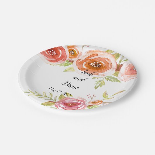 Rose Hochzeit mit Aquarellblumen Pappteller (Schrägansicht)