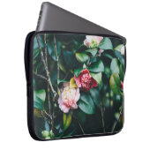 ROSE IM GARTEN LAPTOPSCHUTZHÜLLE (Vorne Rechts)