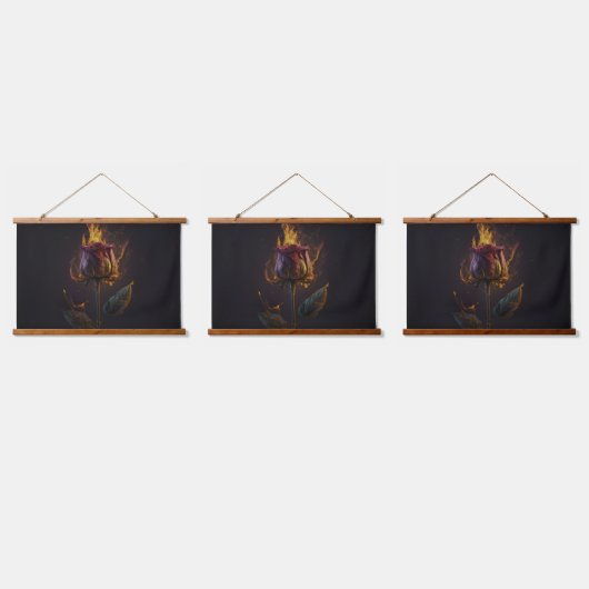 Rose in Brand Wandteppich Mit Holzrahmen (Dreifach)