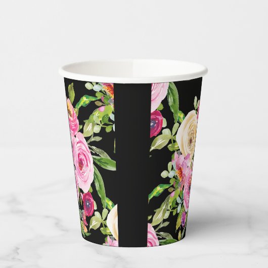 Rose in Rosa und Creme auf Schwarz Pappbecher (Links)