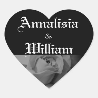 "Rose in Schwarz und Weiß" (1) Herz-Aufkleber