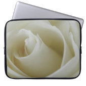 Rose Laptopschutzhülle (Vorderseite)