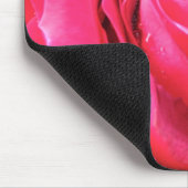 Rose mit Tropfen Mousepad (Ecke)