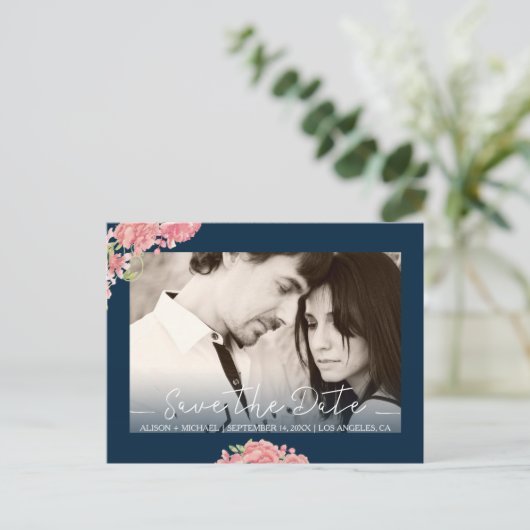 Rose Peonies Blumenblauer Rosa Hochzeit rett Datum Ankündigungspostkarte (Stehend Vorderseite)