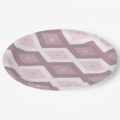 Rose Quarzrosa Rautenmuster Pappteller (Schrägansicht)