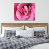 Rose Queen Romance Stretched Canvas Print Leinwanddruck (Insitu (Schlafzimmer))