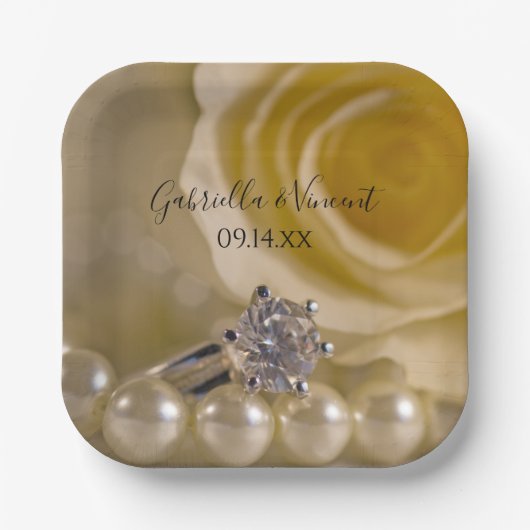 Rose, Ring und Perlen Hochzeit Pappteller (Vorderseite)