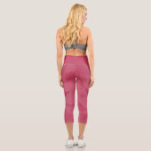 Rose rosa geometrisches Maschenmuster Capri Leggings (Rückseite)