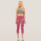 Rose rosa geometrisches Maschenmuster Capri Leggings (Vorderseite)