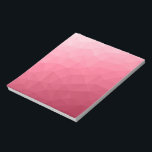 Rose rosa leuchtendes geometrisches Messemuster Notizblock<br><div class="desc">Farbe des Jahres. Magenta rosa ombre Gefälle geometrische Maschenmuster. Dreieck geometrisches Mesh mit dunkelrosa Ober-Farbverlauf.</div>