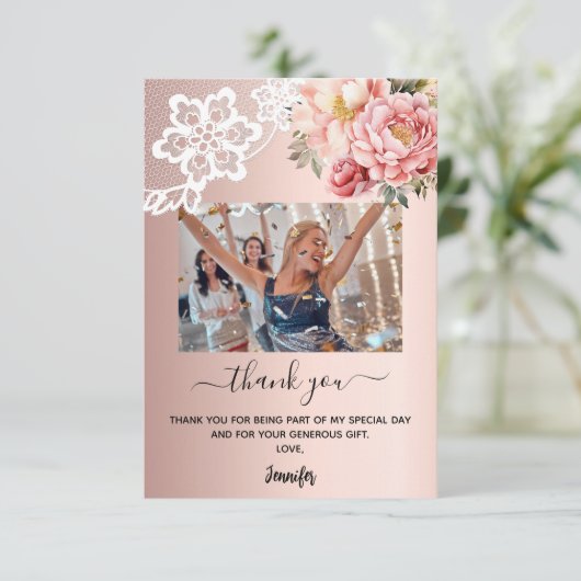 Rose Rosa Rosa Blumenblätter Spitzen Foto Dankeskarte (Stehend Vorderseite)