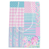 Rose Schmetterlinge Imitate Patchwork Mittlere Ges Mittlere Geschenktüte (Rückseite)