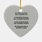 Rose Schmetterlinge und Regenbogen Keramik Ornament (Hinten)