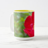 Rose sind rote Tasse (Vorderseite Links)