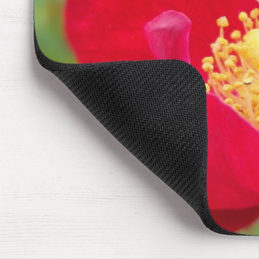 Rose sind rotes Mousepad (Ecke)